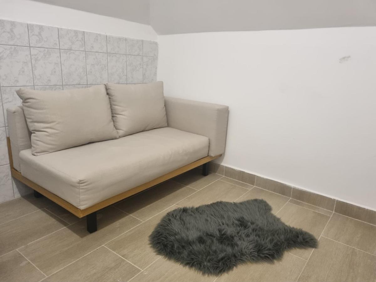 Sosto Apartman Székesfehérvár Zewnętrze zdjęcie