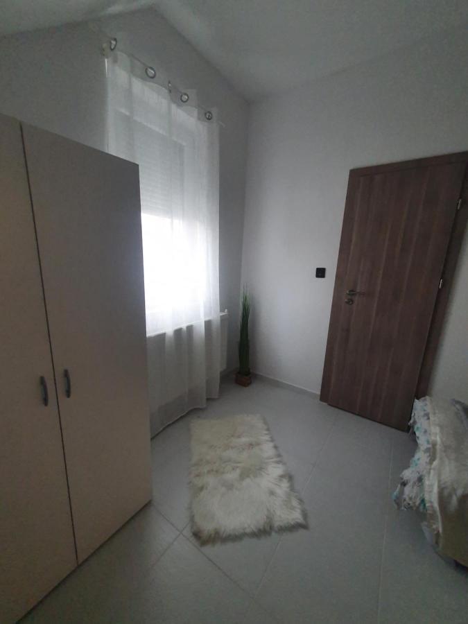 Sosto Apartman Székesfehérvár Zewnętrze zdjęcie
